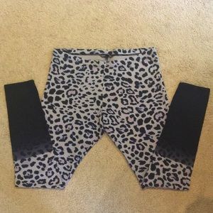Victoria’s Secret leopard print leggings
